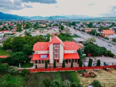 Pensiunea Octogon Karácsonkő Kültér fotó